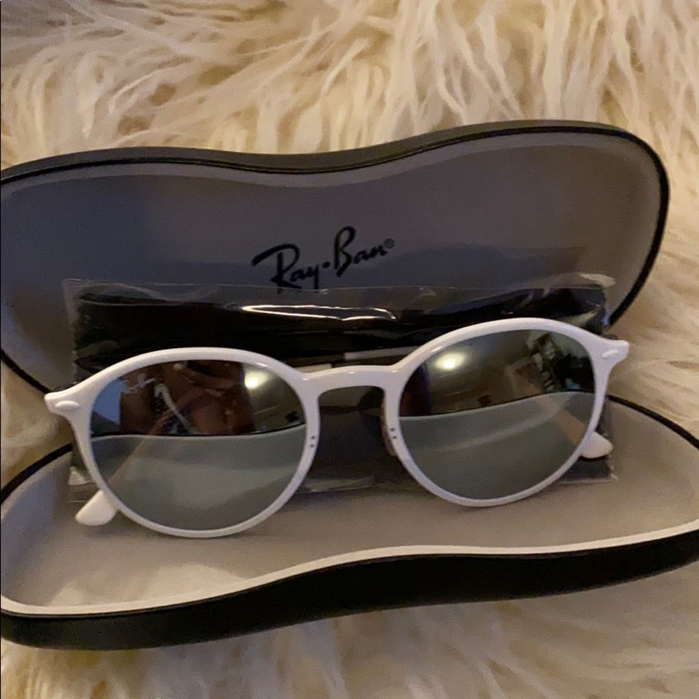 Ray bans